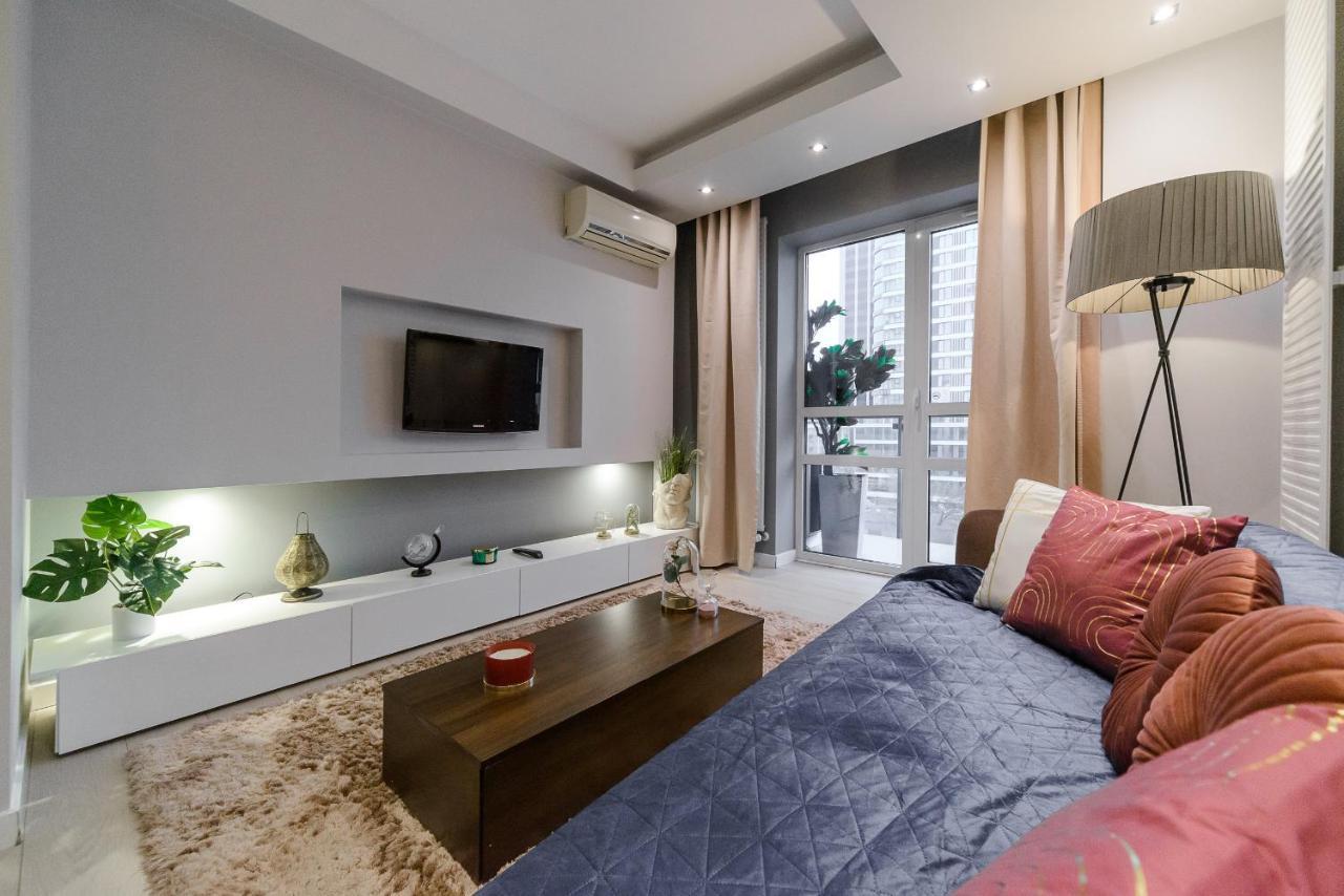 Luxury In Platinum Tower Apartament