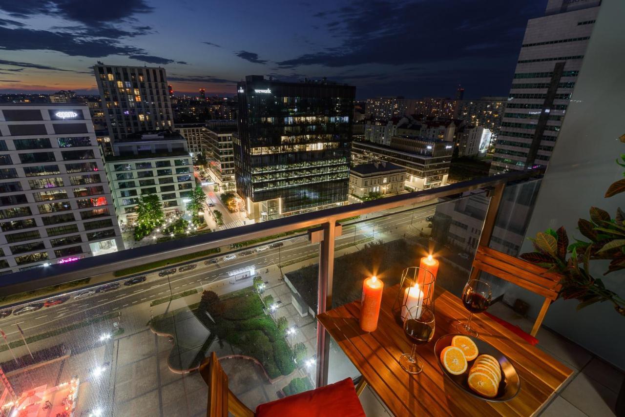 Luxury In Platinum Tower Apartament