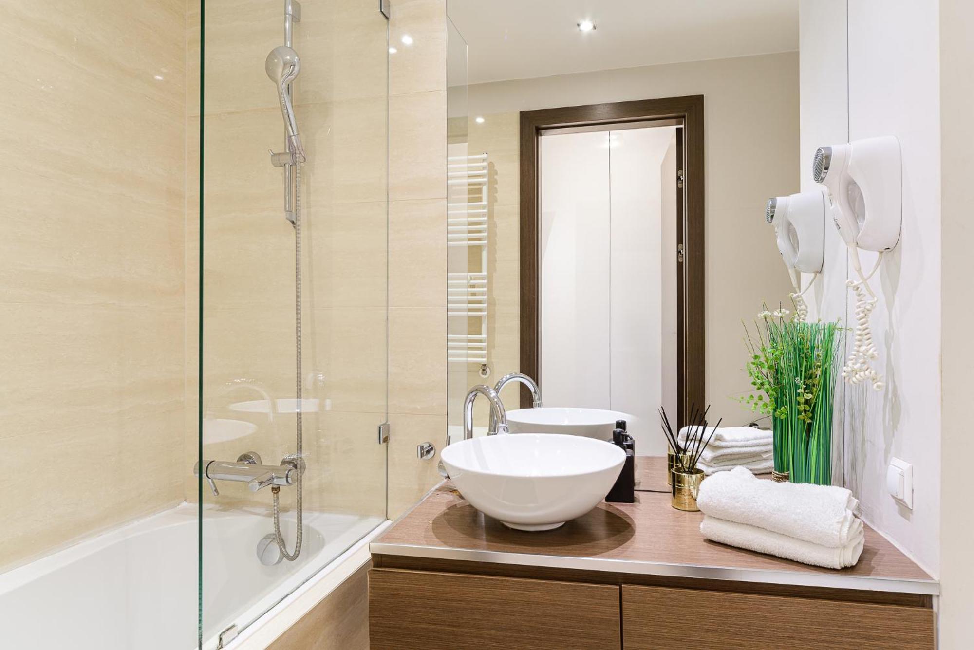 Luxury In Platinum Tower Warszawa