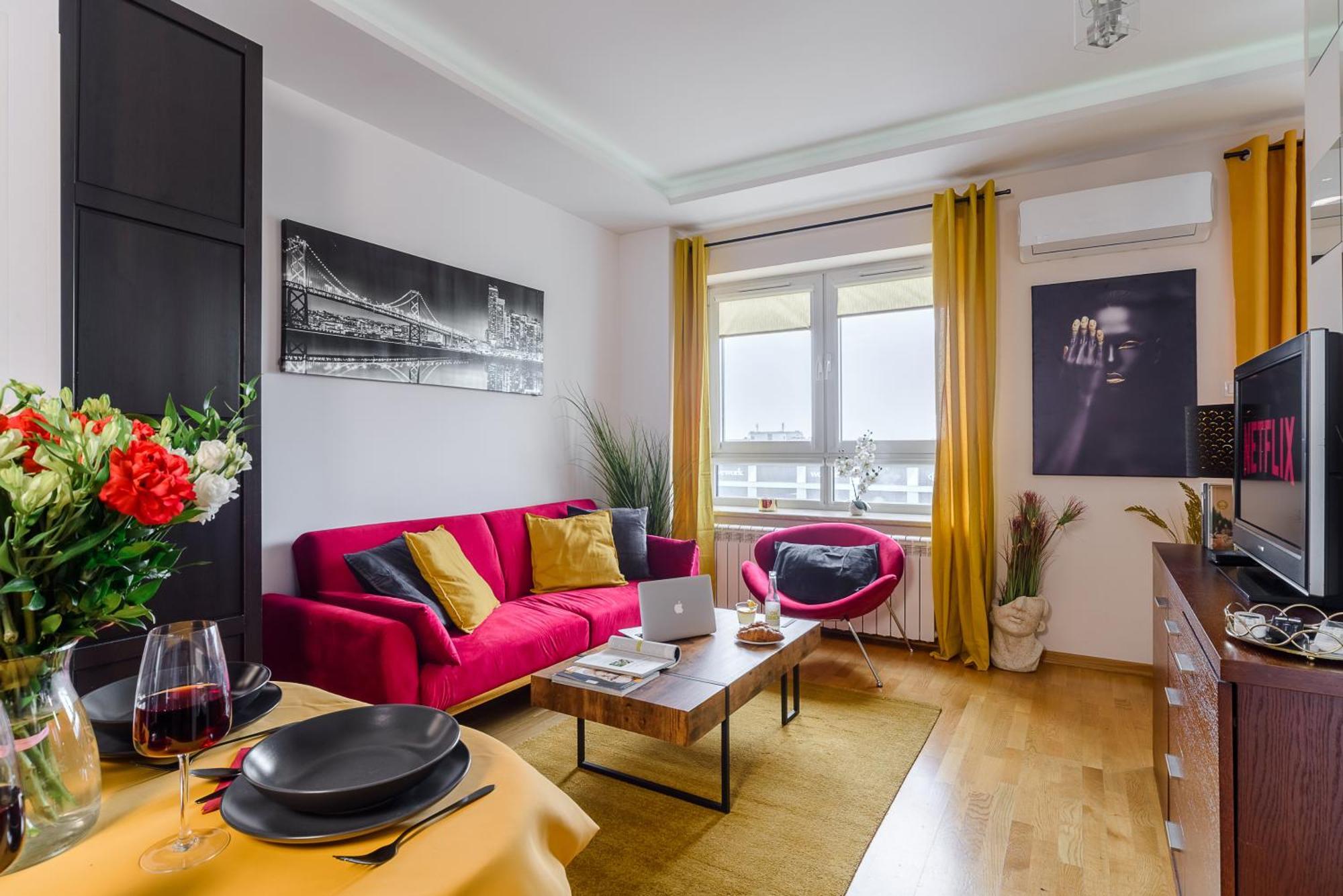 Luxury In Platinum Tower